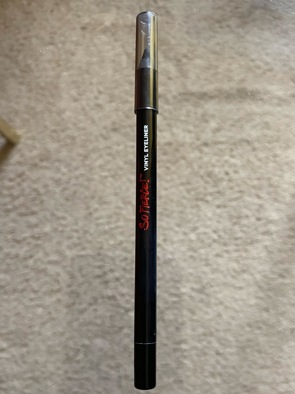 Revlon Vinyl Eyeliner - Black